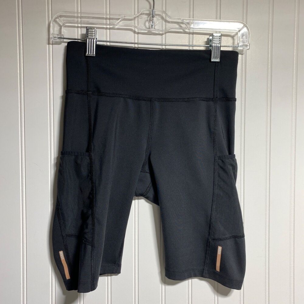 REI Coop Work out Shorts Size Small Bike-style‎ Pockets Stretch
